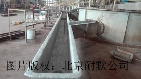 修復后的氫氟酸槽體 修復后的氫氟酸槽體